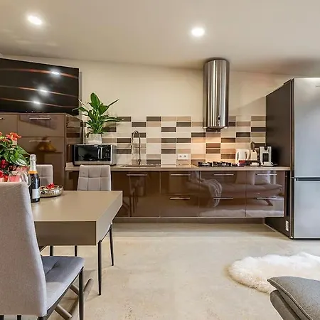 2 Min From The Sea Pool, Comfort And Free Wifi * Miami Playa